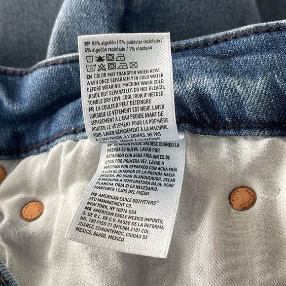 American Eagle Mens SZ 29x32 Athletic Fit Jeans Airflex+ Distressed Pockets Blue - Picture 12 of 12